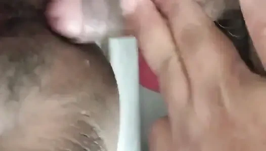 Üvey annemin şişman amını bacakları açık sikiyorum