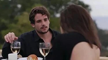 Esmer şehvetli seks (altın kol saati)