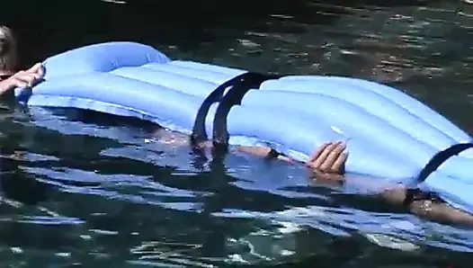 Dragonlily ve Audrey Leigh