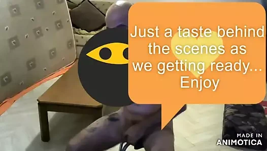 Benim köle fahişe sikme ona kedi ile dildos