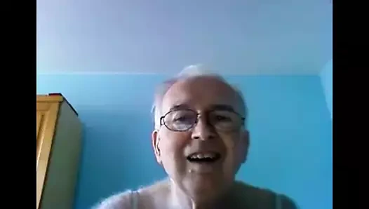 Dede kameraya boşalıyor
