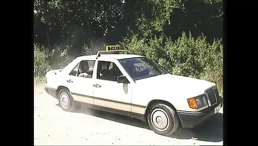 Kalın yarak almadan önce parmaklama orgazmı