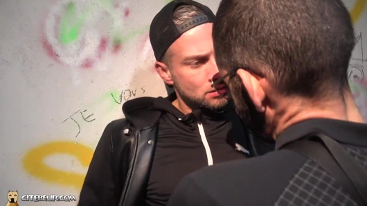 CITEBEUR.COM - küçük tavşan ve büyük kötü kurt