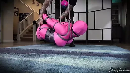 Nadia beyaz yaşayan bebek süspansiyon esaret