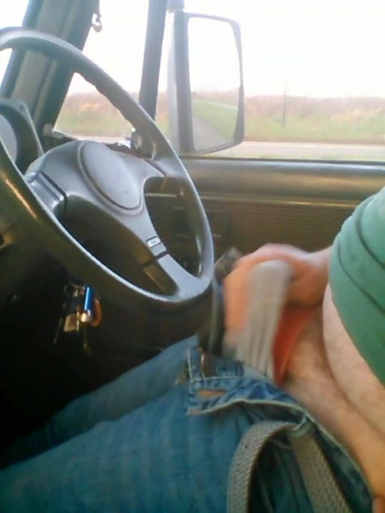 Layby car jerk and cum