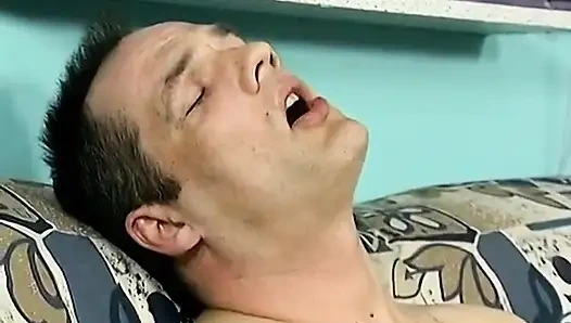 Tıraşlı Alman Eriştesi