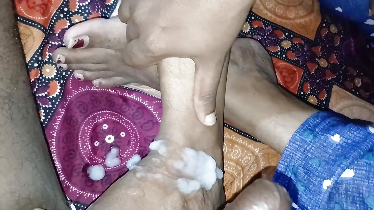 Geceleri genç en iyi arkadaşımın sıkı amına boşal Hintli sevimli desi yenge