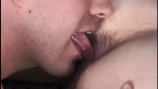 Asılı baba verir güzel eşcinsel twink ne o ihtiyaçlar