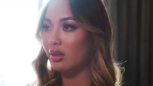 Daha derin. düzgün vücutlu kazumi hakim ve sert şaplak