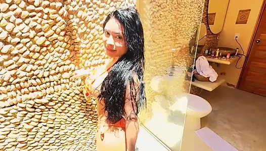 We shared a shower with a beautiful influencer on the beaches of san andres colombia, amateur porn without a condom