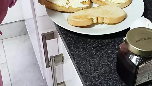 Muhteşem lebanese muslim içinde mutfak sikme ile koca