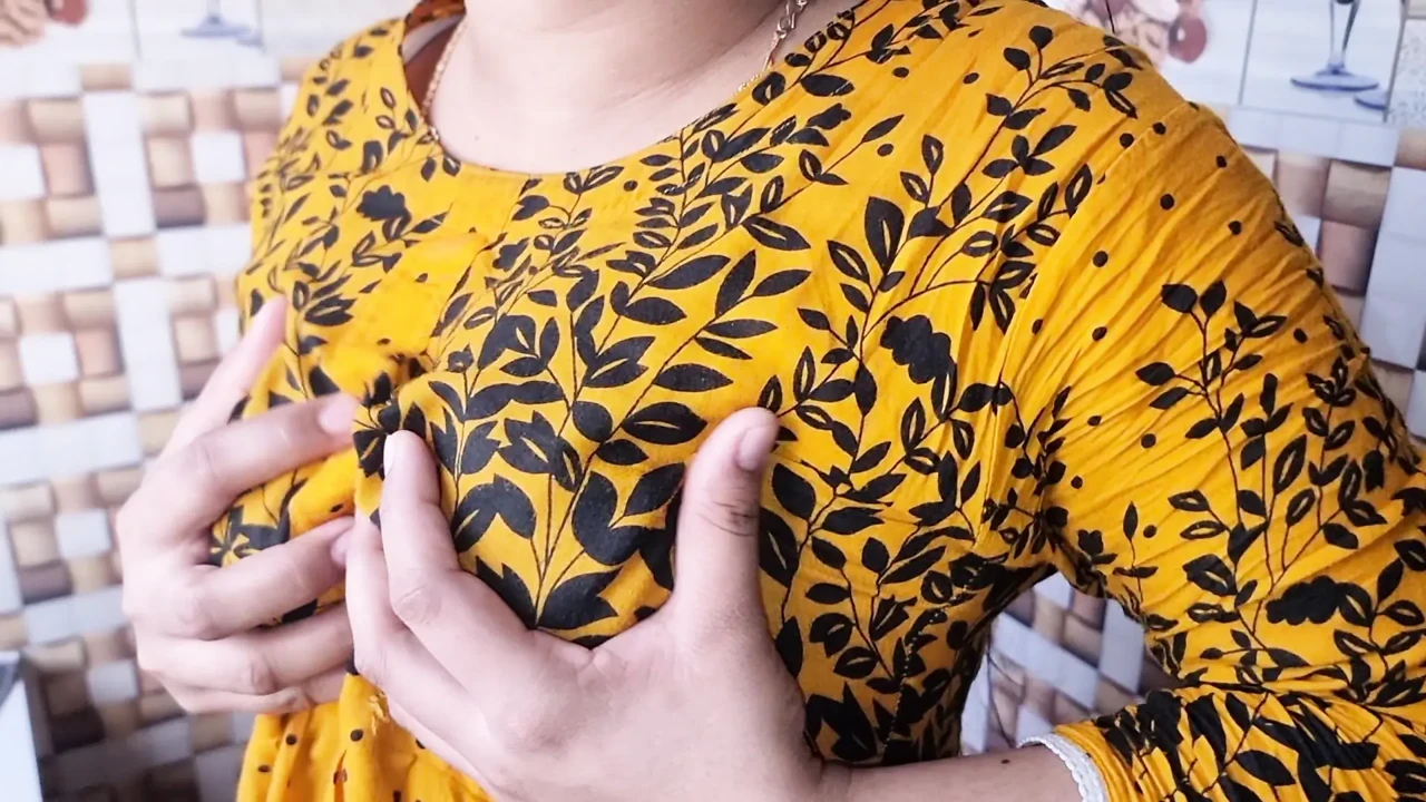 Karı kocada yeni Bangla ses sert seks videosu.