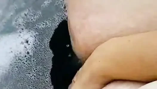 Kendimi parmaklıyorum