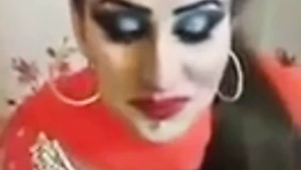 Afreen khan sade bir elbise içinde – xxx büyük göğüsler