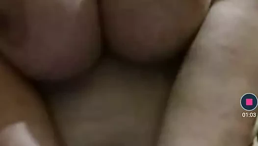 Shazia koca göğüsler