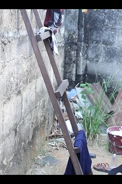 Горячий секс на улице и на стуле с моей хорошей соседкой