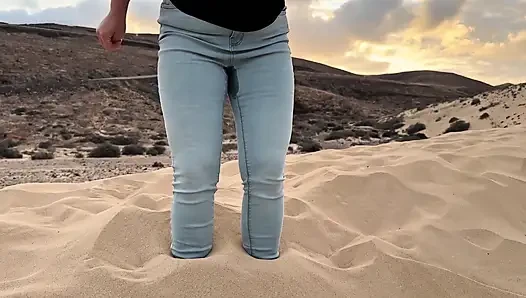 Stuck in the Sand - I Wet My Jeans While Trapped