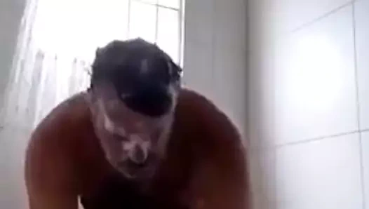 adım baba içinde the duş