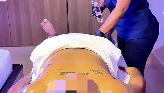 Şehvetli Manuel Masaj Bakış açısı - Büyük inşa Edilmiş Amatör Adam Mutlu Son