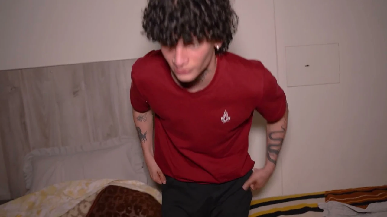 I Fucked My Roommate’s Girlfriend Without Him Noticing