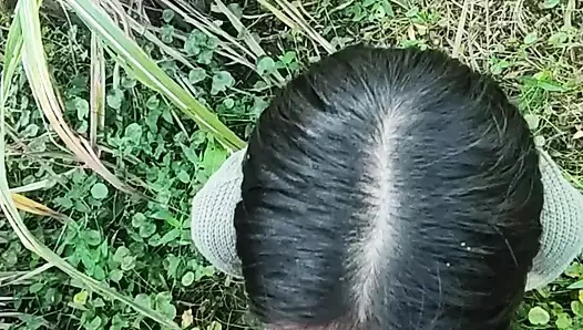 Üvey kız kardeşim bana açık havada nehirde ve ormanda sakso çekiyor. - bana aşkla birkaç sakso çekiyor ve sonunda dört ayak üzerinde sikişiyor