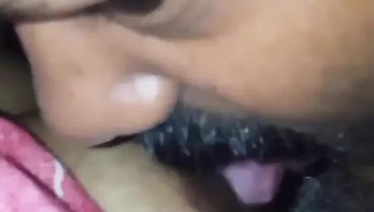 Hintli desi kadın amını sikiyor