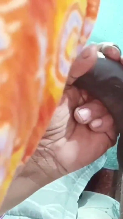 Hintli gecelik mükemmel bowlojob | Klip 1