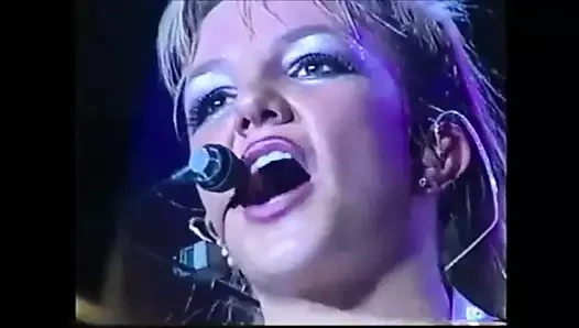 Britney karışımı!!