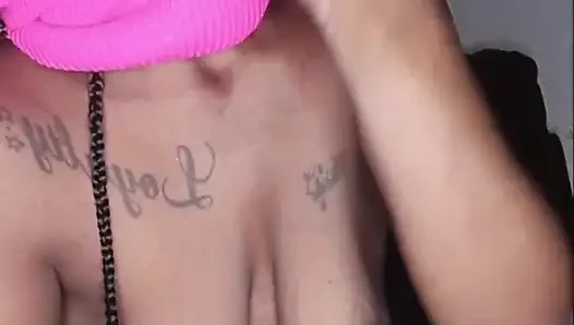 Büyük dildo ile amımı sikiyorum inleyen orgazmlar