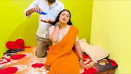 Step mammi ko message karke unka dard kam kia , mummi muh me leke jor jorse chosen lagi , Hindi Viral Video