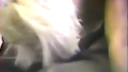 beyaz üzerine siyah