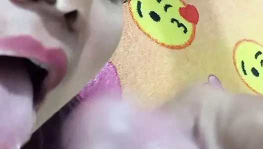 Komşu oral seks gırtlağına kadar alıyor