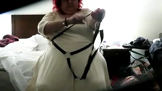 Houston'daki Parrot Fest'te özel akşam yemeği için giyinme Ocak 2022