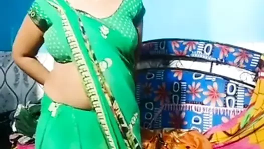 Aunty içinde sıkı bluz umma