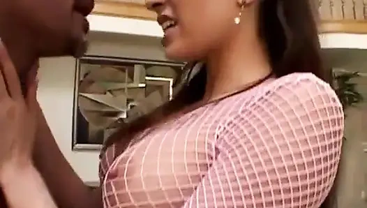 Büyük yarak ve anal seks