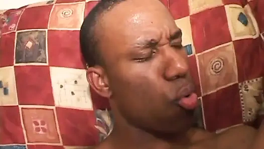 Dev siyah götlü büyük siyah yarak, amcık sikişi... yüze boşalma