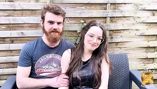 Katerina, ateşli esmer, dörtlü seks seviyor