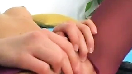 Nylons zerrissen und durchgefickt s4