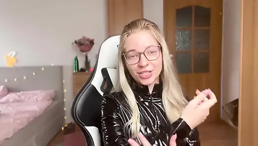 Lateks fetişi hakkında bilmeniz gereken her şey (pvc, deri)