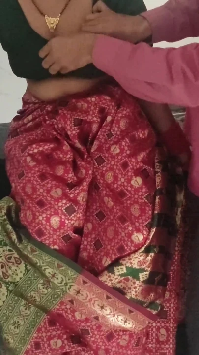 Desi maal ko ghar pe bulakar choda net Hintçe ses | Klip 2