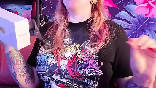 Lovense domi 2 değnek vibratör paketliyor