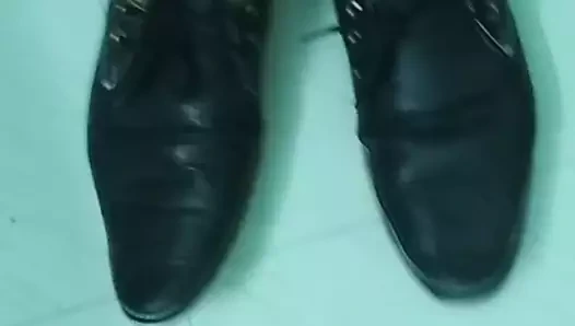 spor ayakkabı eşcinsel