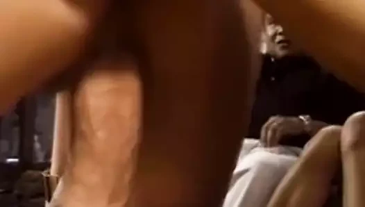 Egzotik swinger karıcık sürmek yabancılarla çük o hoşlanır