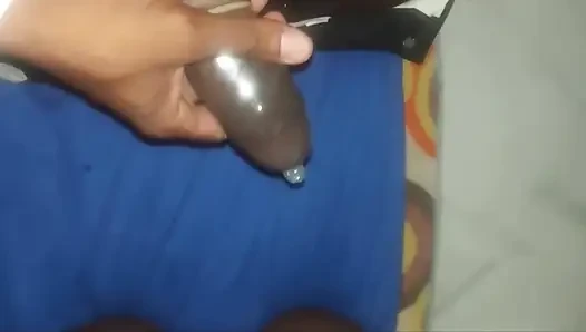 Yaramaz kapıcı işte beni siktirdi ve sonunda prezervatif koptu