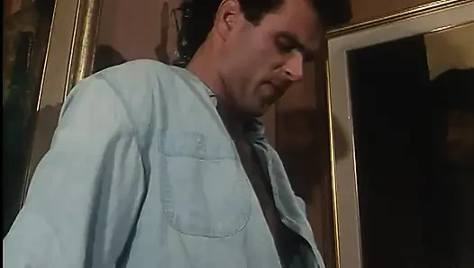Amcık yalama amcık sikişi nostaljik üçlü seks