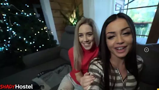 Euro hostel babes becerdin içinde sapıkça Üç yollu