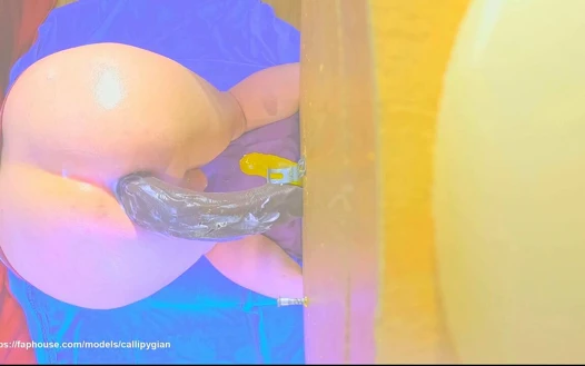 Aynı Anda 2 Dildo Deniyor 2