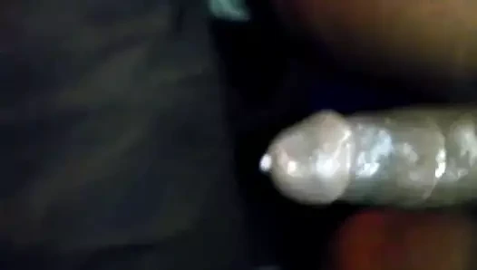 O benim fındık dışarı ona fışkırttı