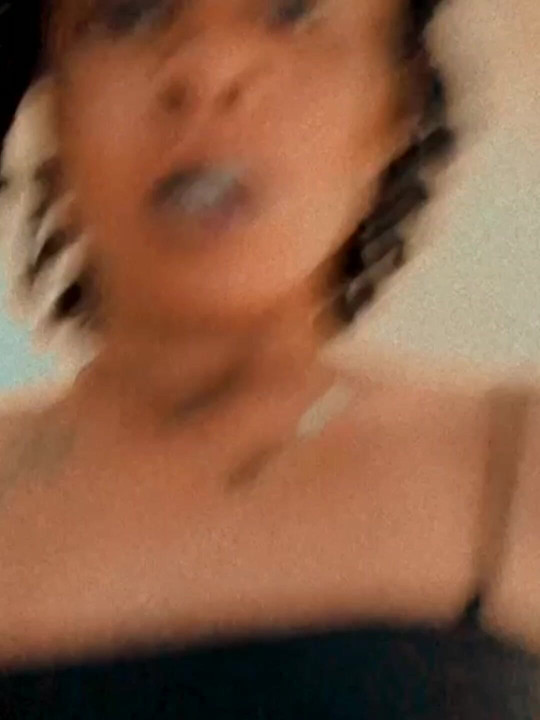 Abone olarak tam videomu izleyin