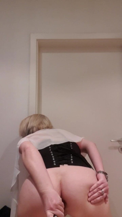 Julie'nin büyük horoz anal